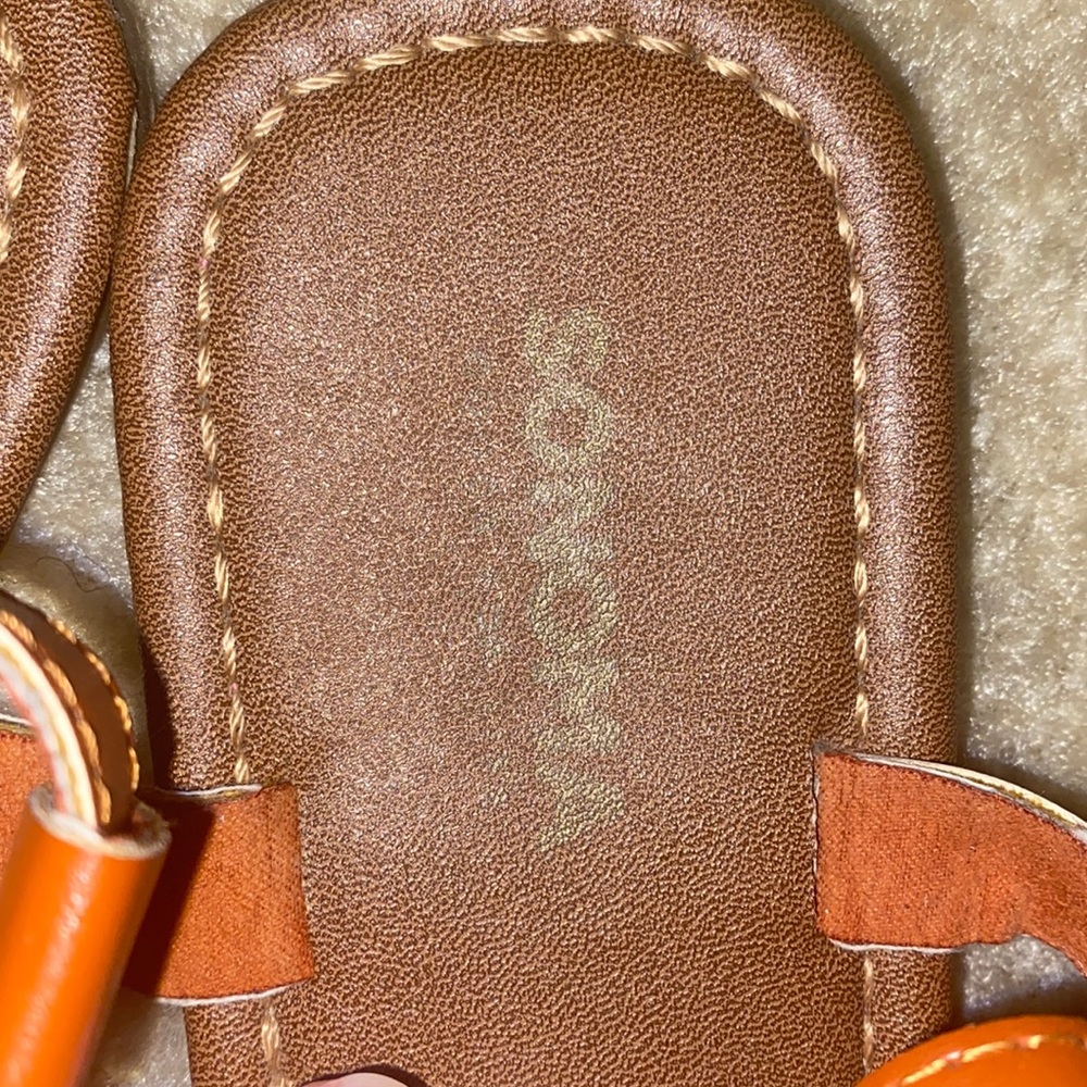 Sandals - Picture 3 of 3
